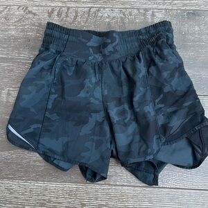 Lululemon Hotty Hot Shorts